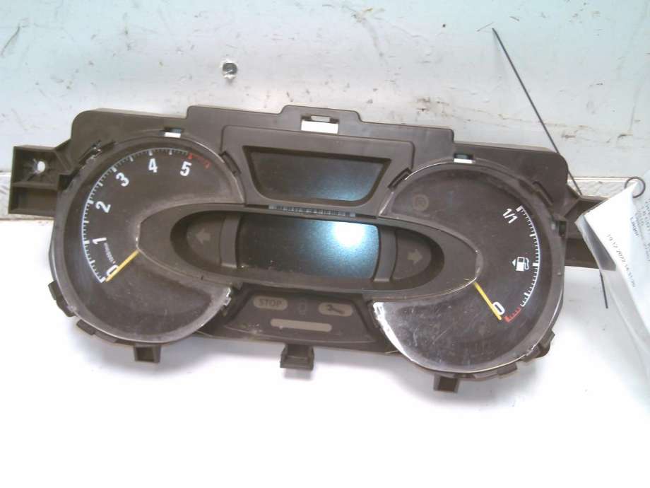 Instrumentpanel til Opel Vivaro B, 2014-2019  (248107330R)