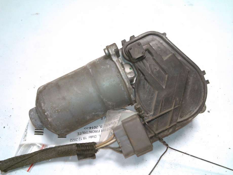 Viskermotor frontrute til Opel Vivaro B 2014-2019 (BOSCH|0390243508|)