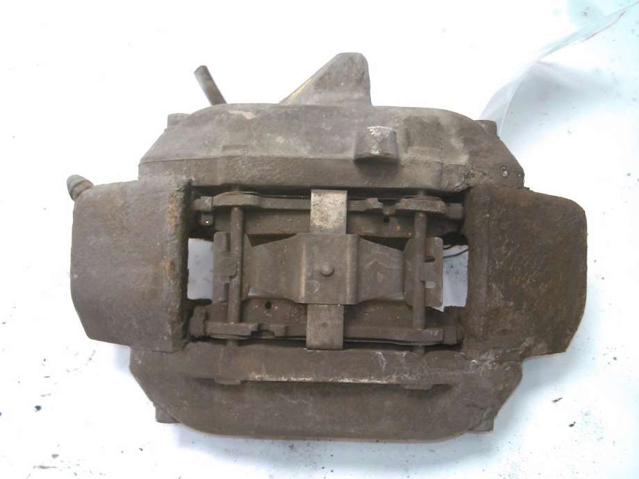 Bremsecaliper venstre foran til Mercedes C-Klasse, 2000-2004 (Fase 1) (W203) (W203) 