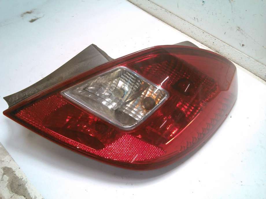 Baklykt høyre til Opel Corsa D, 2006-2014  