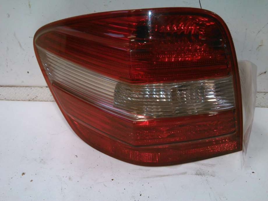 Baklykt venstre til Mercedes ML, 2005-2011 (W164) (W164) 