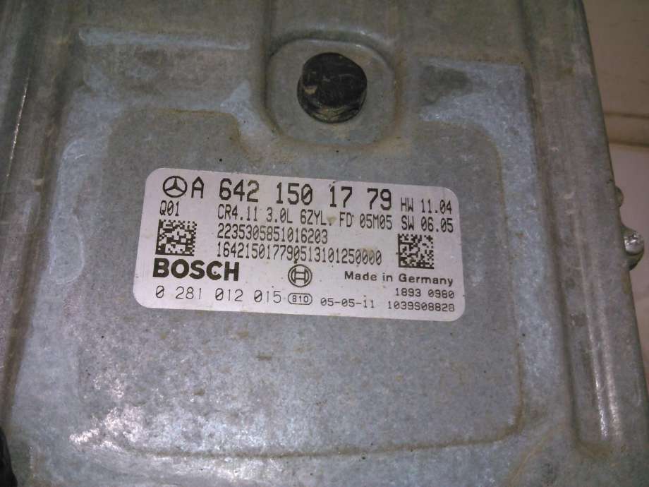 Styreenhet motor til Mercedes ML 2005-2011 (W164) (W164) (BOSCH|A6421501779|0281012015|)