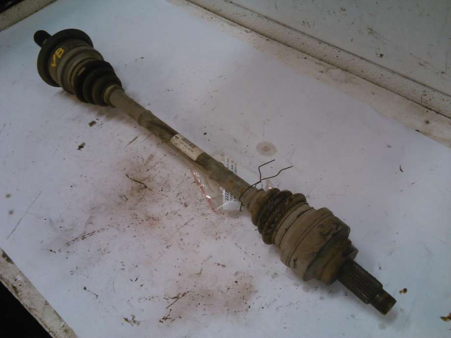Drivaksel venstre bak, diesel/automat til BMW 3-Serie, 2012-2018 (F30/F31/F34) (F30/F31/F34) 