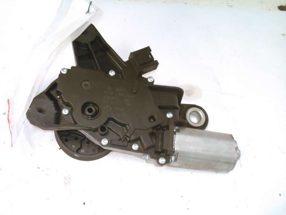 Viskermotor bakrute til BMW 3-Serie 2012-2018 (F30/F31/F34) (F30/F31/F34) (0390201231|7311415|)