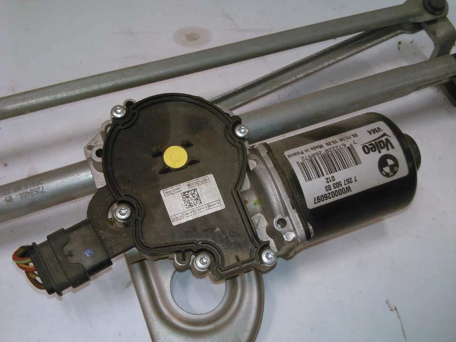Viskermotor frontrute komplett m/overføring til BMW 3-Serie 2012-2018 (F30/F31/F34) (F30/F31/F34) (VALEO|726750303|)
