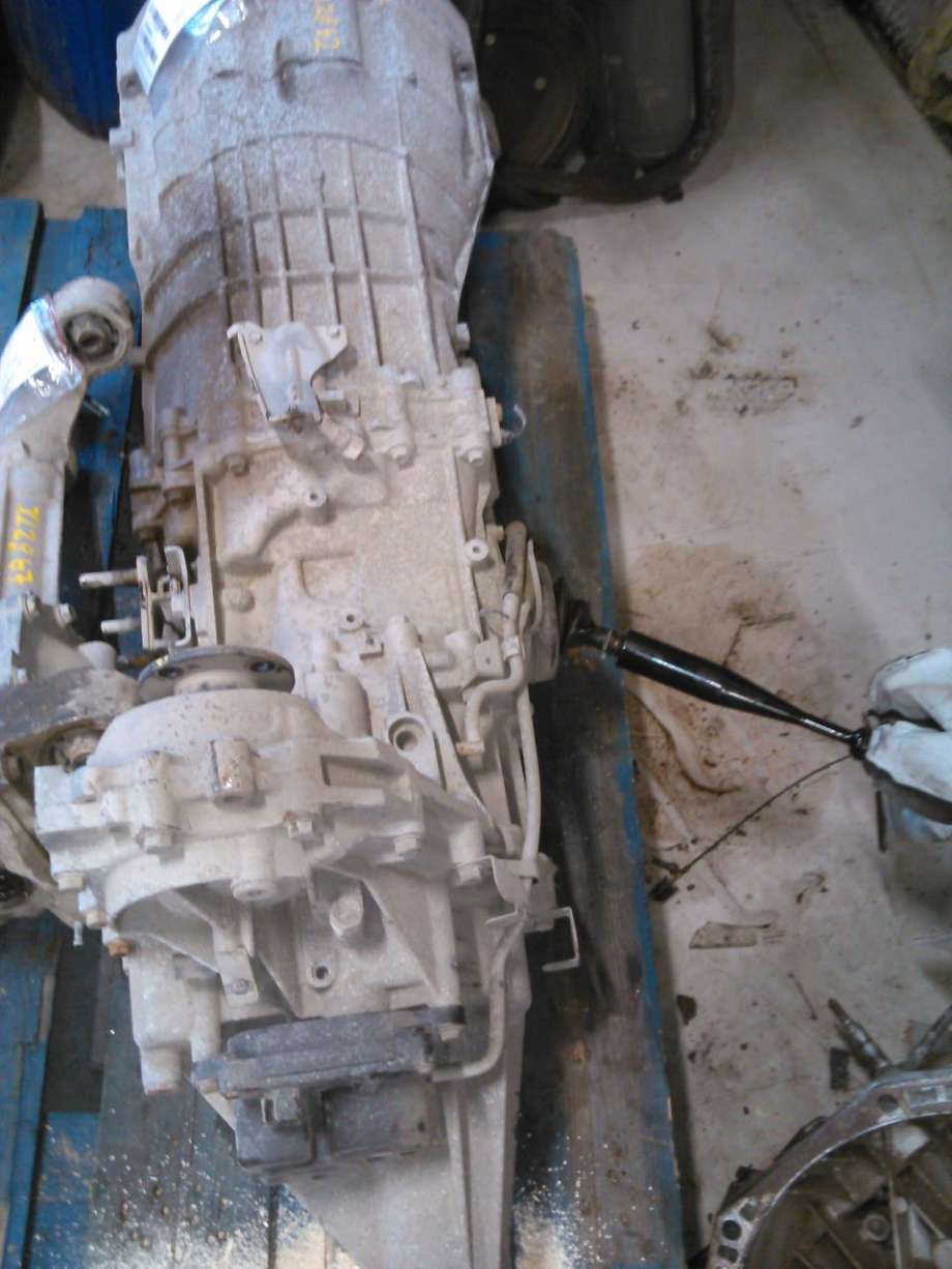 Girkasse 4WD hovedkasse til Nissan Navara, 2005-2010 (Fase 1) (D40) (D40) 