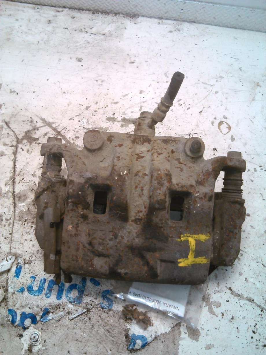 Bremsecaliper høyre foran til Nissan Navara 2005-2010 (Fase 1) (D40) (D40) 