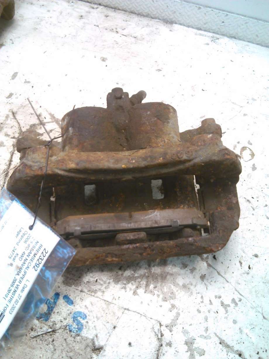 Bremsecaliper venstre foran til Nissan Navara, 2005-2010 (Fase 1) (D40) (D40) 