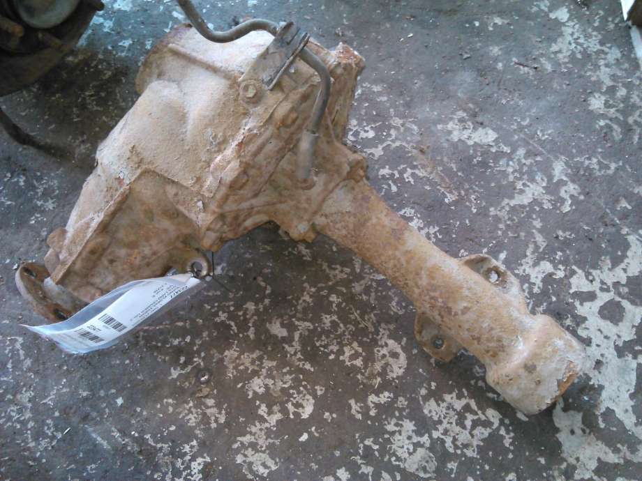 Kardang klokke foran til Toyota Land Cruiser 120, 2002-2009