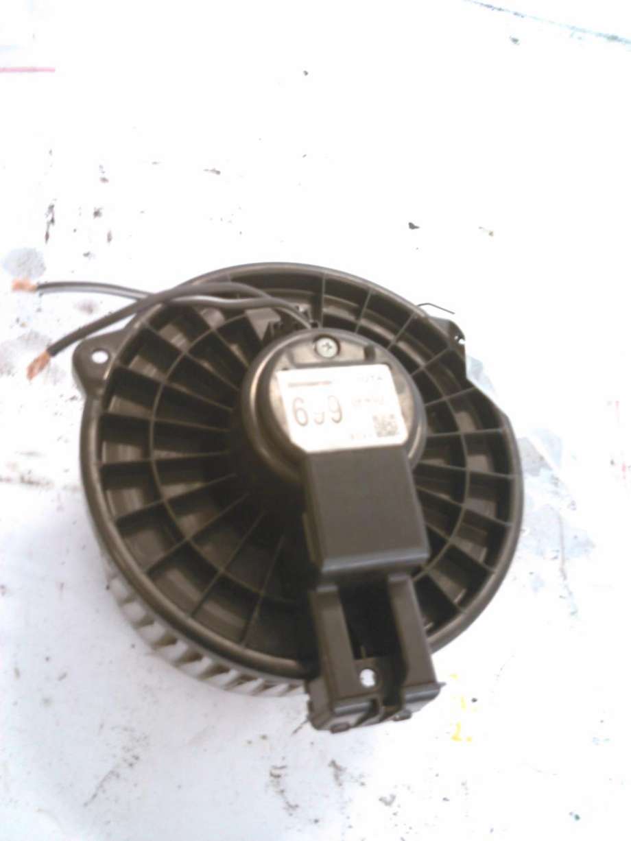 Varmeapparat motor til Toyota RAV4, 2000-2006 (Type II)  
