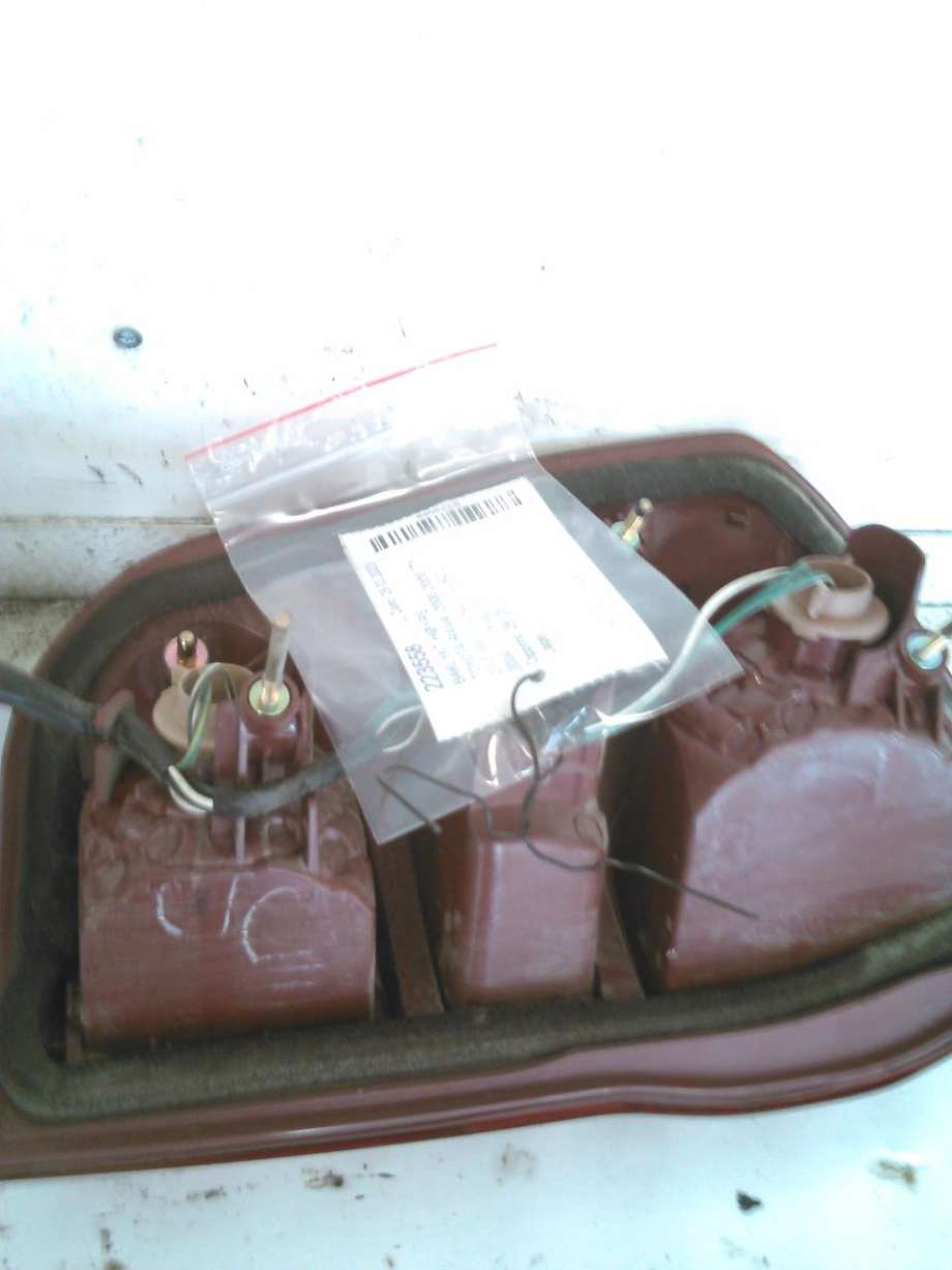 Baklykt høyre til Toyota RAV4 2000-2006 (Type II)  