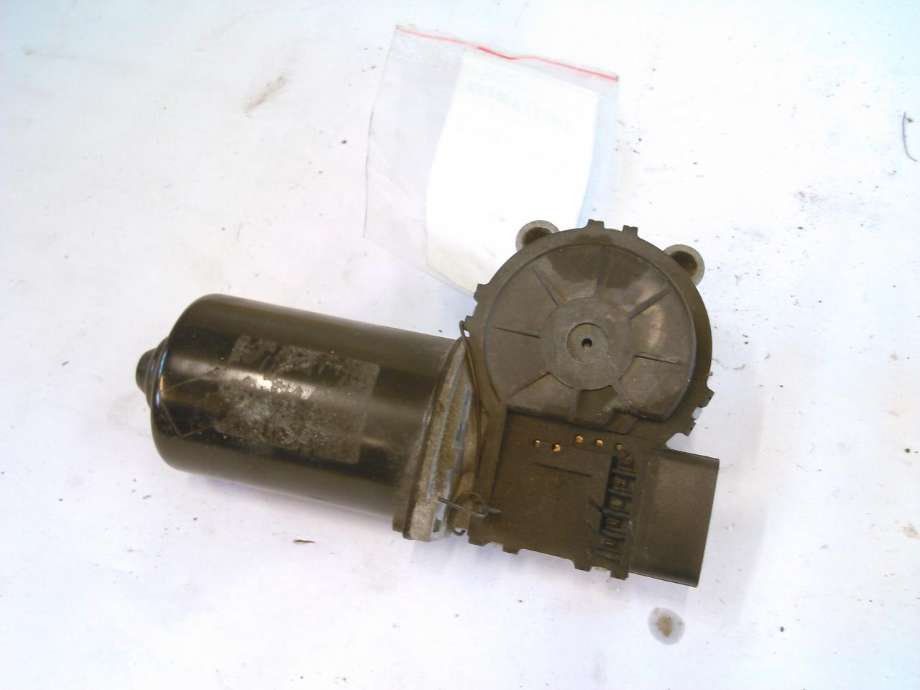 Viskermotor frontrute til Hyundai Tucson 2003-2009  