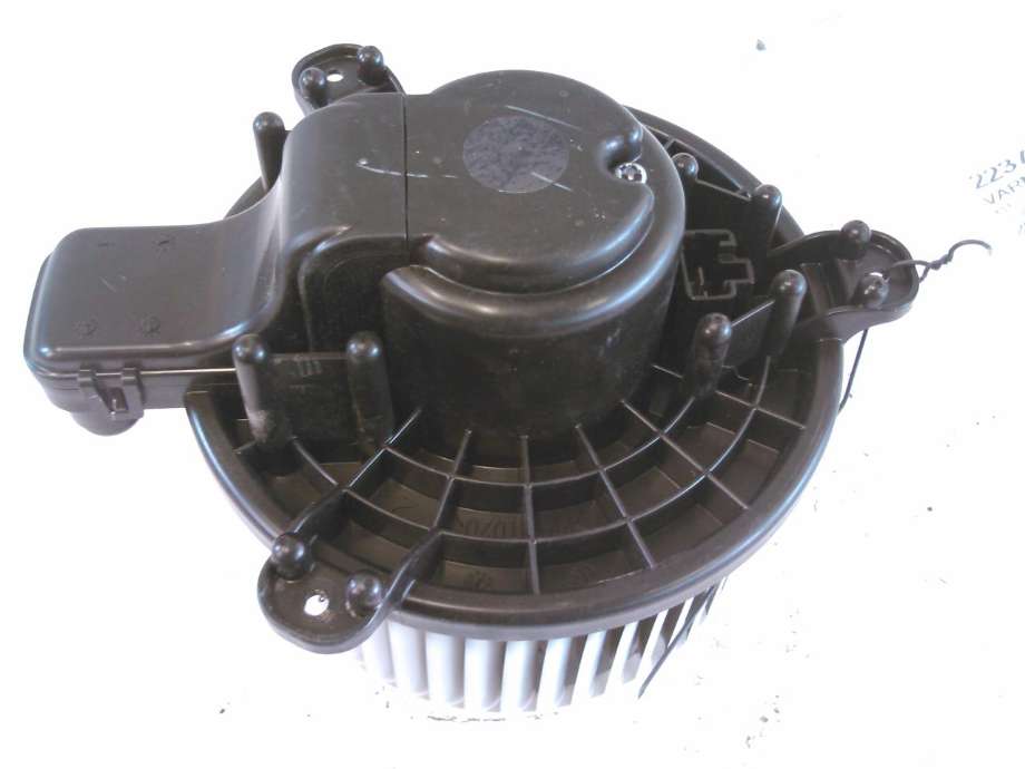 Varmeapparat motor til Suzuki Swift, 2017-->>  (CSA431D243)