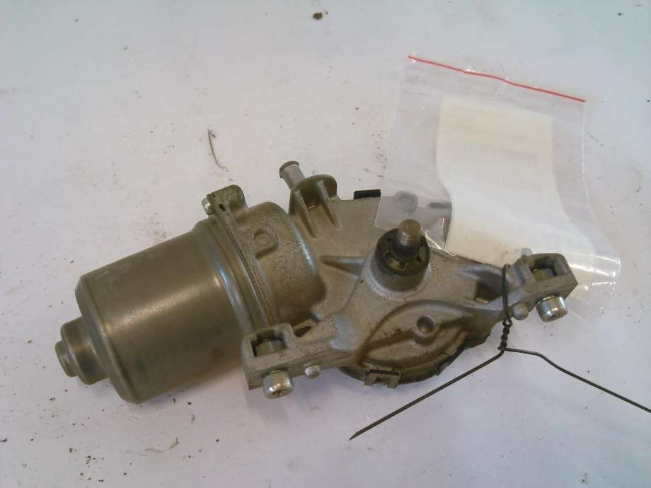 Viskermotor frontrute til Suzuki Swift, 2017-->>  (38110-52R00)
