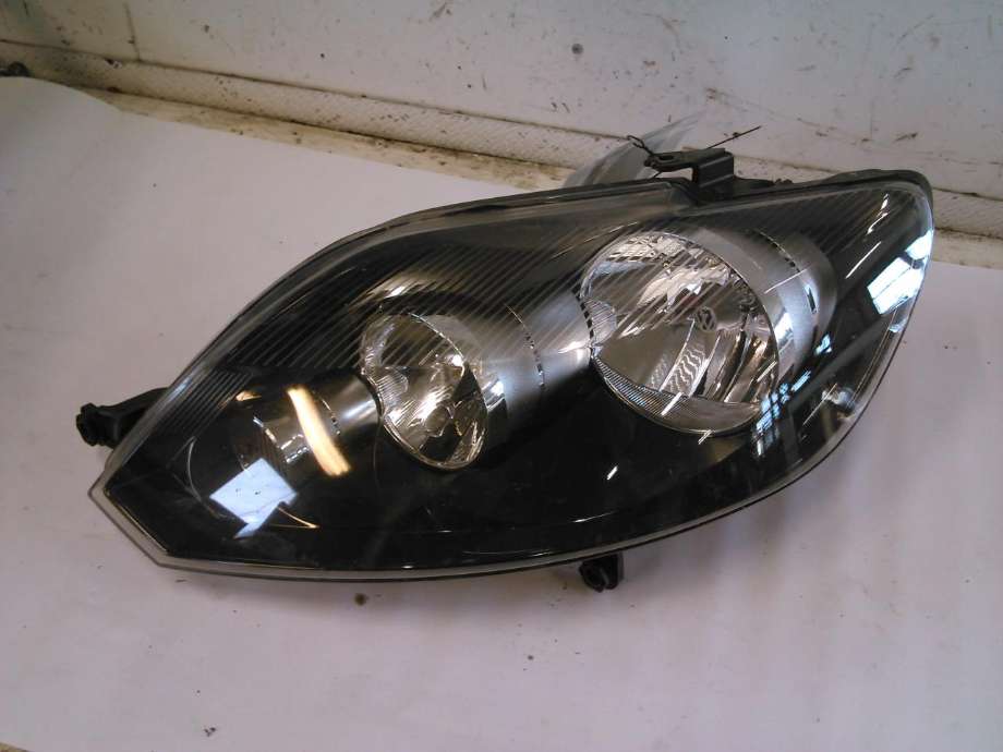 Frontlykt venstre halogen til VW Golf, Plus/Cross, 2009-2013 (Fase 2)  