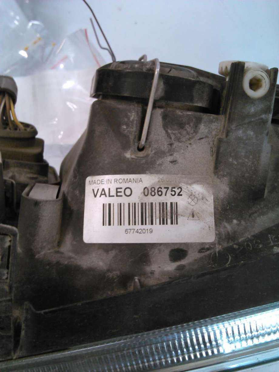 Frontlykt venstre halogen til VW Golf IV, 1998-2003  