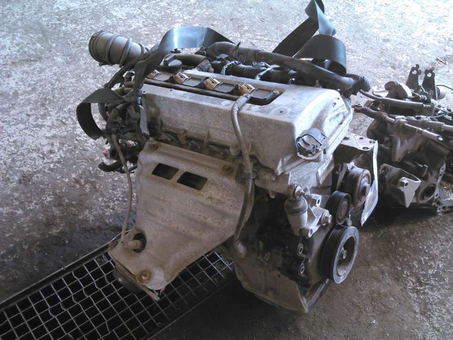 Motor bensin til Toyota Verso 2002-2004 (COROLLA) (COROLLA) 