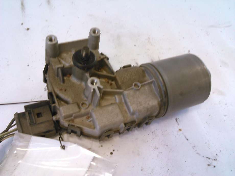 Viskermotor frontrute til Ford C-Max, 2003-2007 (Type I, Fase 1)  