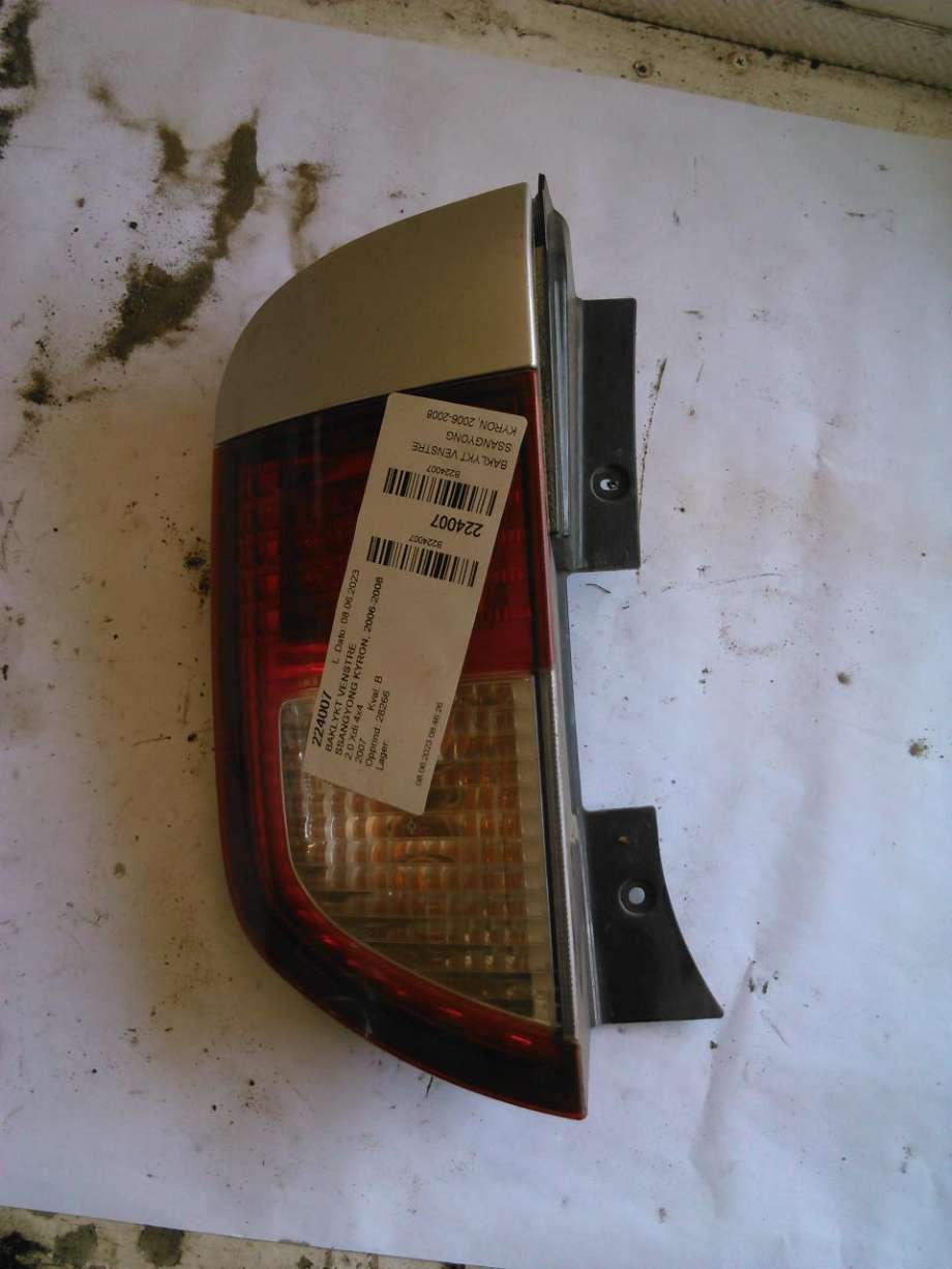 Baklykt venstre til SsangYong Kyron, 2006-2008  