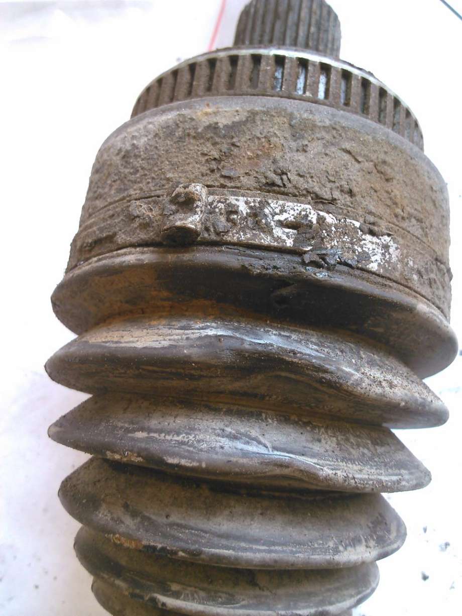 Drivaksel venstre foran, diesel/automat til Mercedes ML 1997-2005 (W163) (W163) 