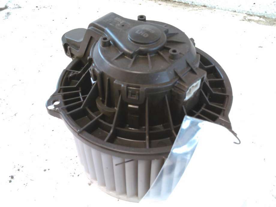 Varmeapparat motor til Hyundai Ix35, 2010-2015  (BOSCH|F00S3B2441)