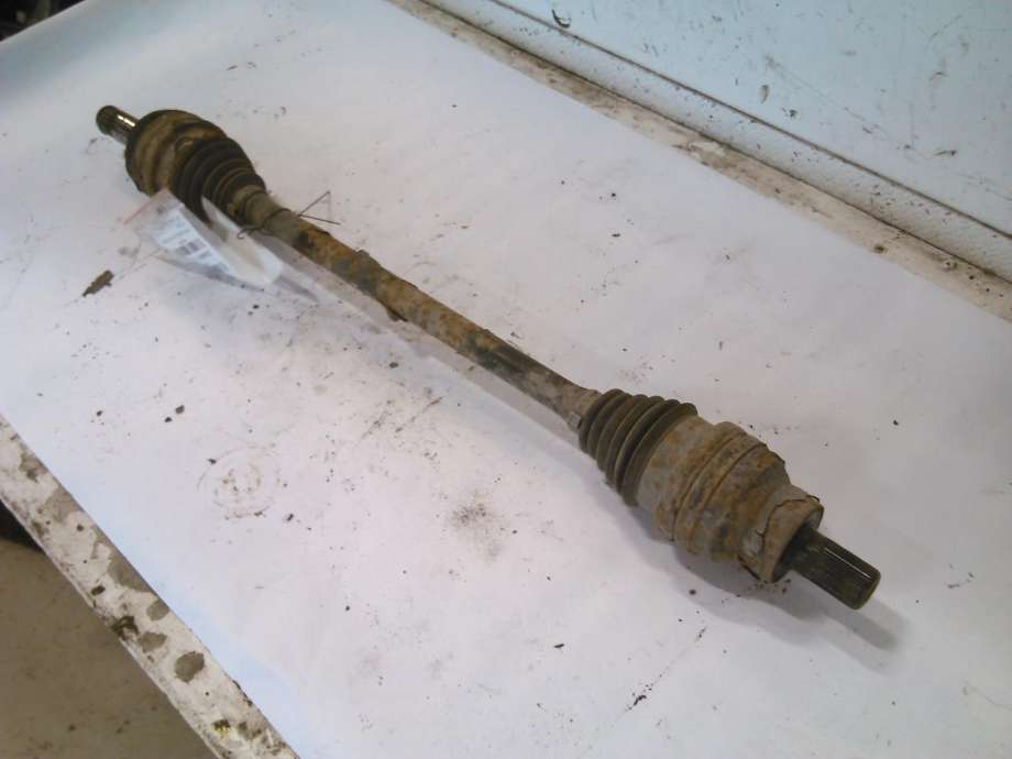 Drivaksel høyre bak til Volvo V70, 2000-2004 (Type II, Fase 1)  