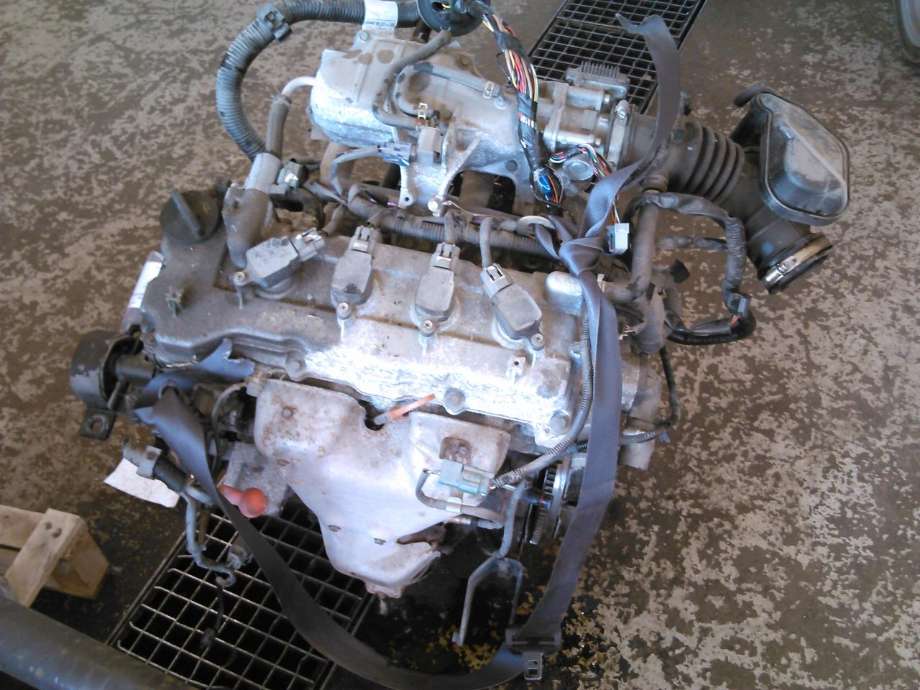 Motor bensin til Nissan Almera 2003-2006 (Fase 2) (N16) (N16) 