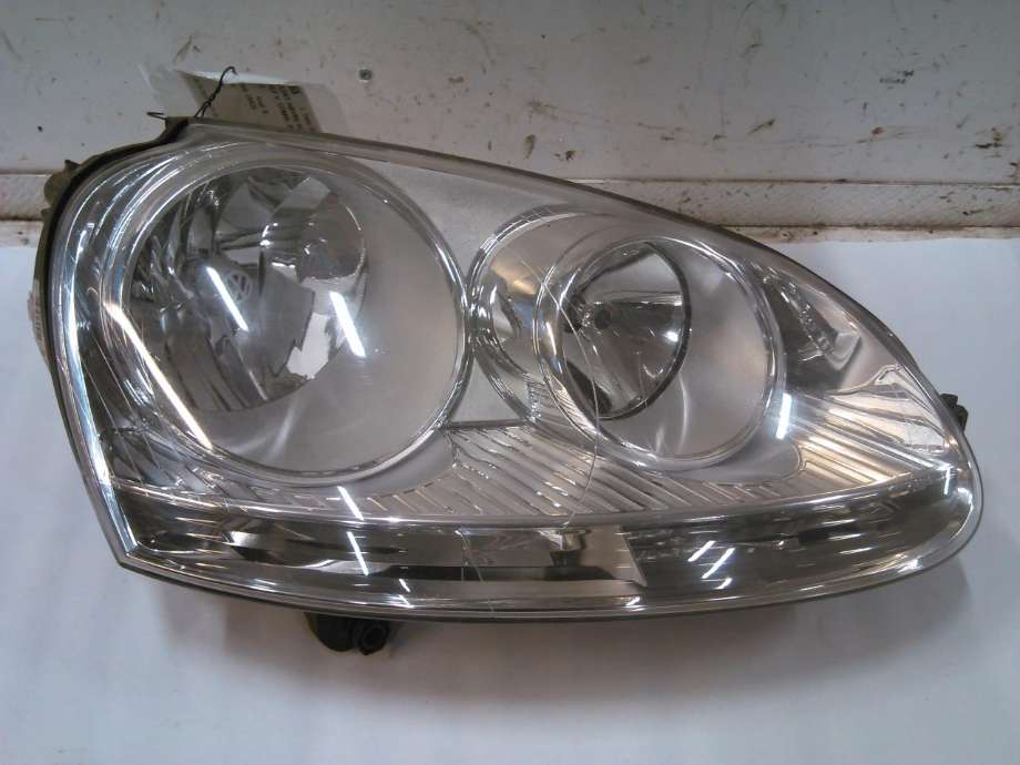 Frontlykt høyre halogen til VW Golf V, Combi, 2003-2008  