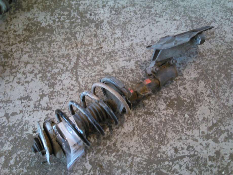 Fjærbein høyre foran til Volvo XC70, 2001-2004 (Type I, Fase 1)  