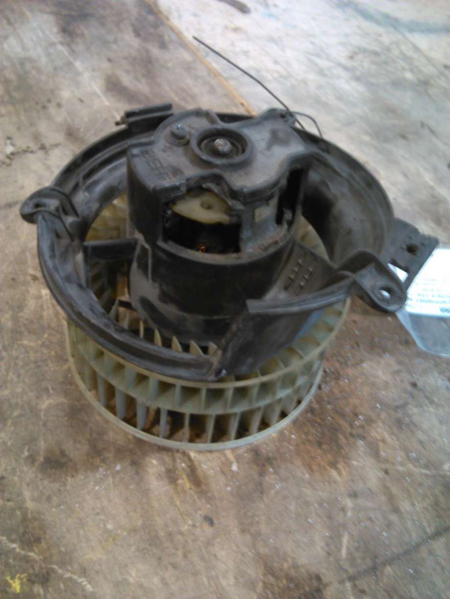 Varmeapparat motor til Mercedes 124, 1986-1995 (W124) (W124) 