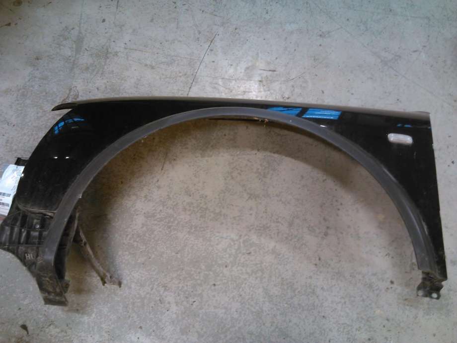 Skjerm venstre foran til Audi A6, Allroad 2000-2005 (Type I) (C5) (C5) 