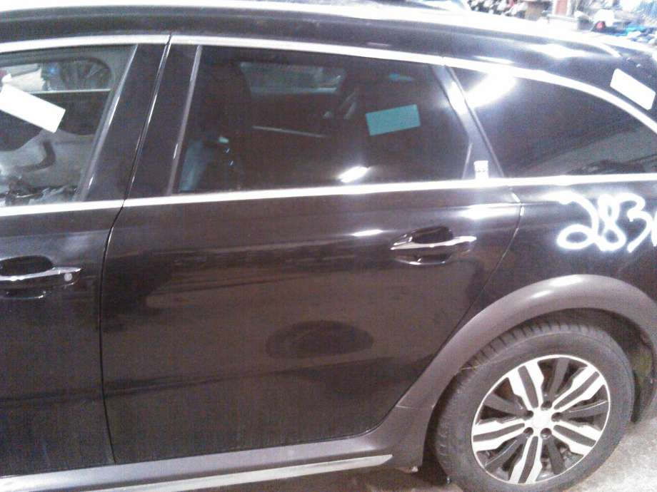 Dør venstre bak til Peugeot 508, 2011-2014 (Type I, Fase 1)  