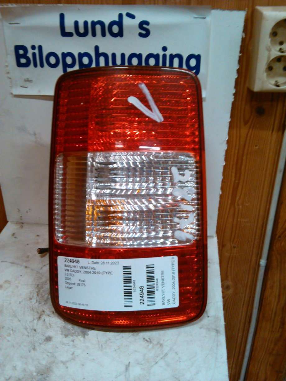 Baklykt venstre til VW Caddy, 2004-2010 (Type III, Fase 1)  
