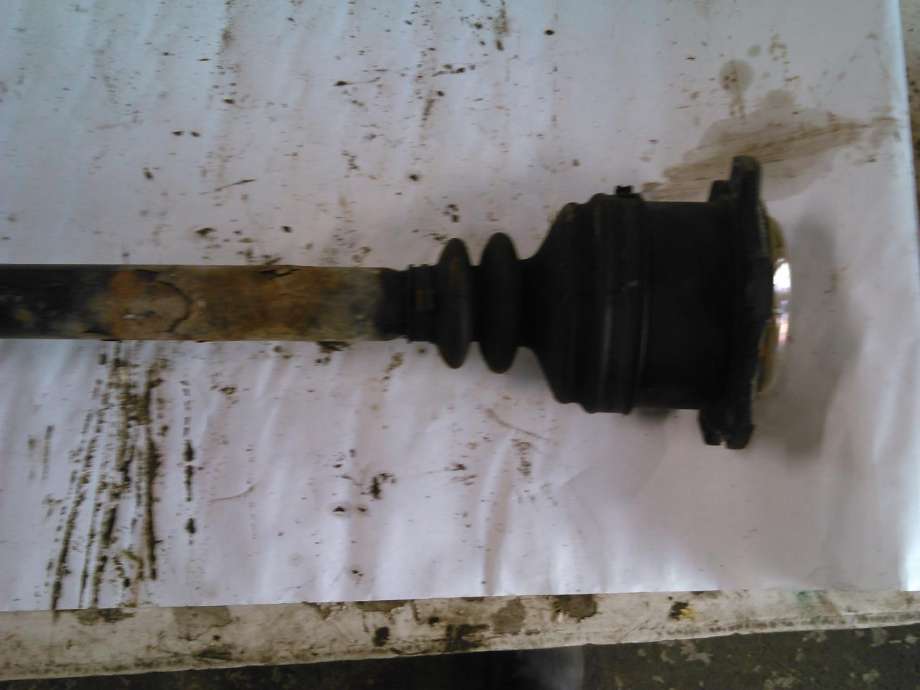 Drivaksel høyre foran til Audi A4 2001-2004 (Type II) (B6) (B6)