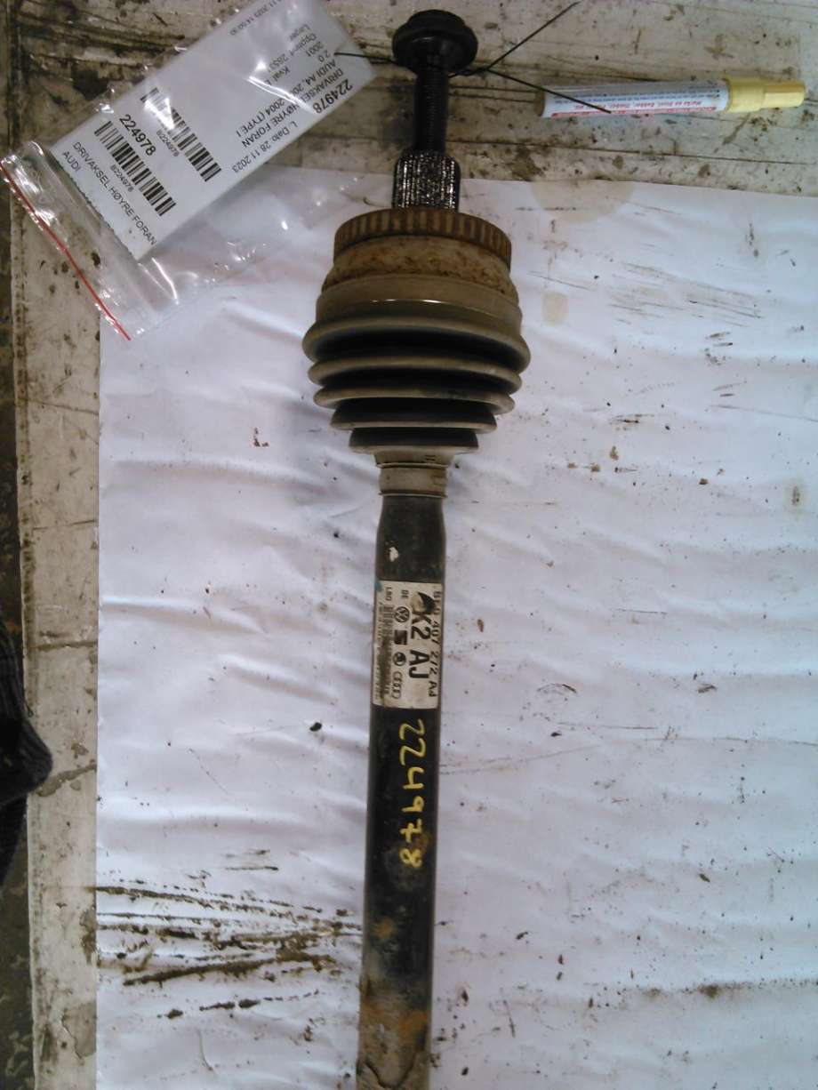Drivaksel høyre foran til Audi A4 2001-2004 (Type II) (B6) (B6)