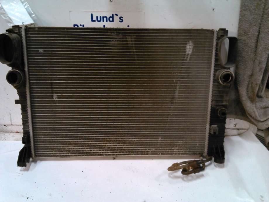 Radiator (automat gir) til Mercedes E-Klasse, 2006-2009 (Fase 2) (W211) (W211) 