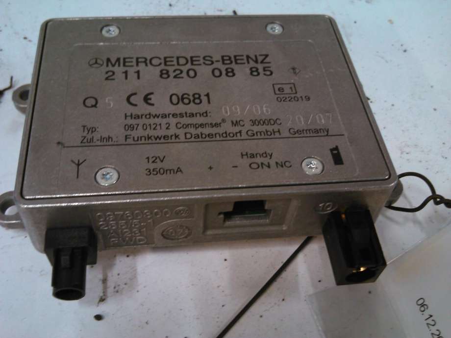Antenne forsterker til Mercedes E-Klasse, 2006-2009 (Fase 2) (W211) (W211) (2118200885)