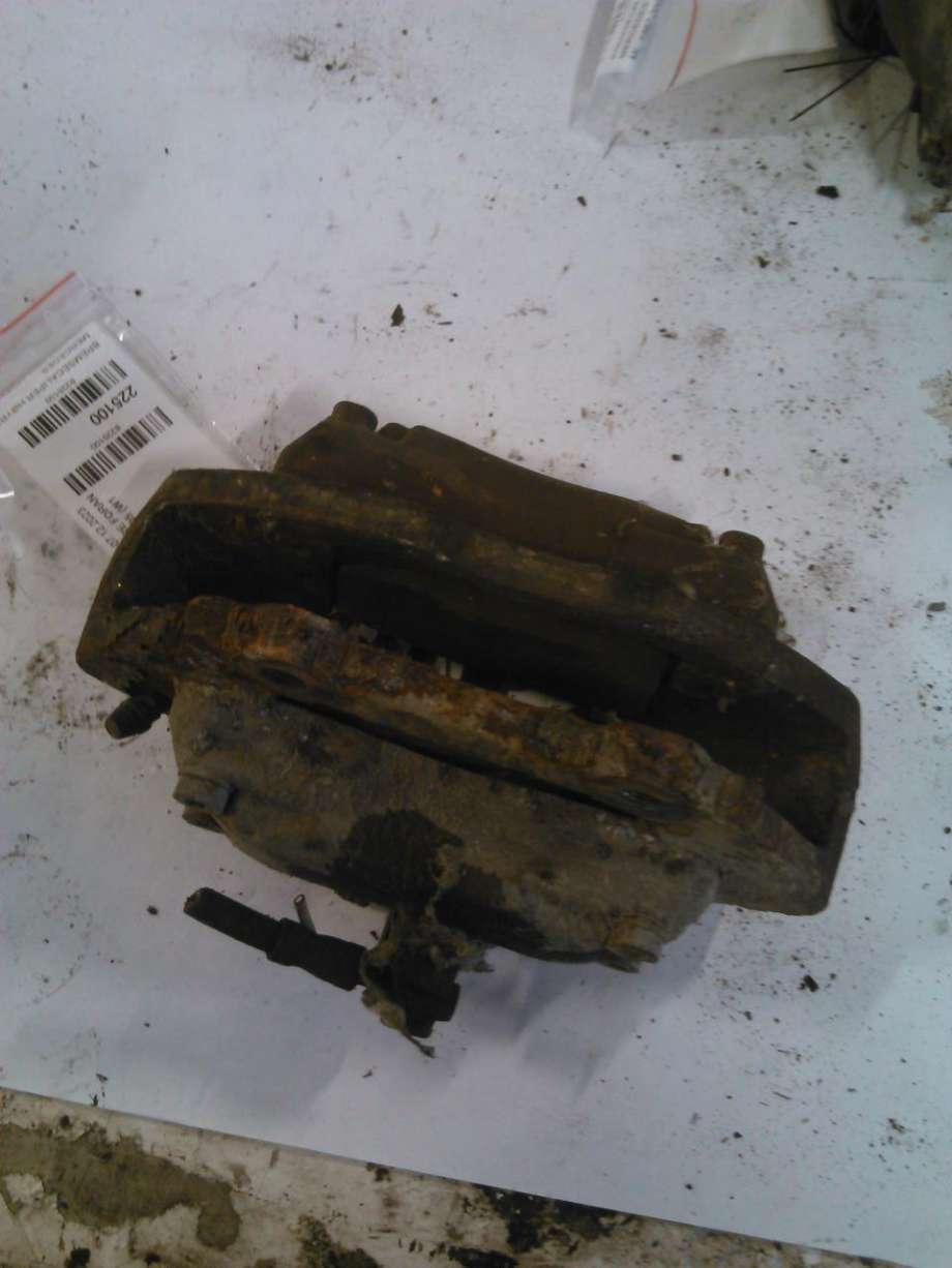 Bremsecaliper høyre foran til Mercedes ML 1997-2005 (W163) (W163)
