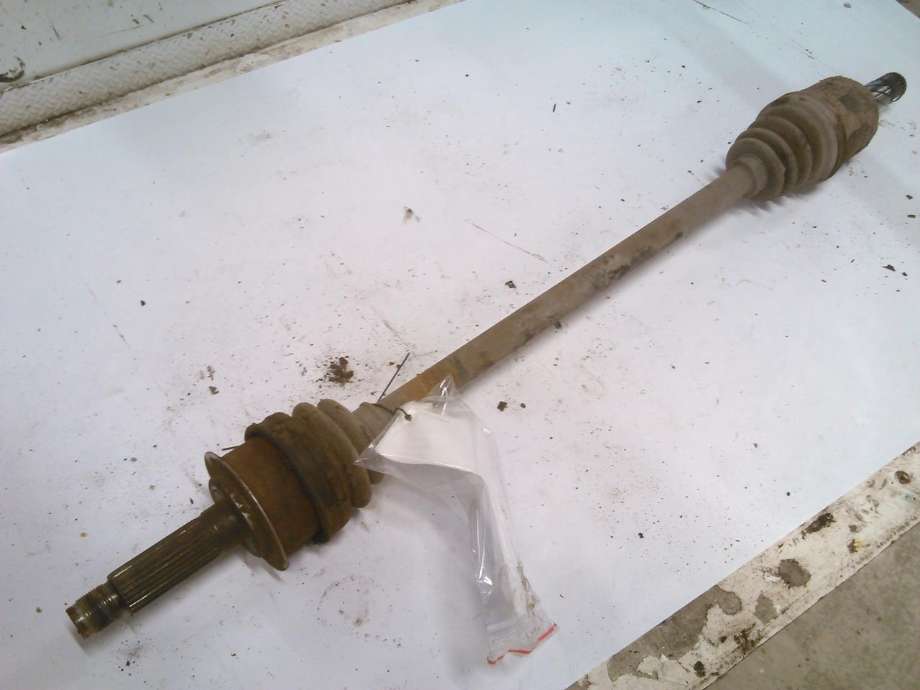 Drivaksel høyre bak, bensin/automat til Subaru Legacy 2003-2007 (Type IV, Fase 1)