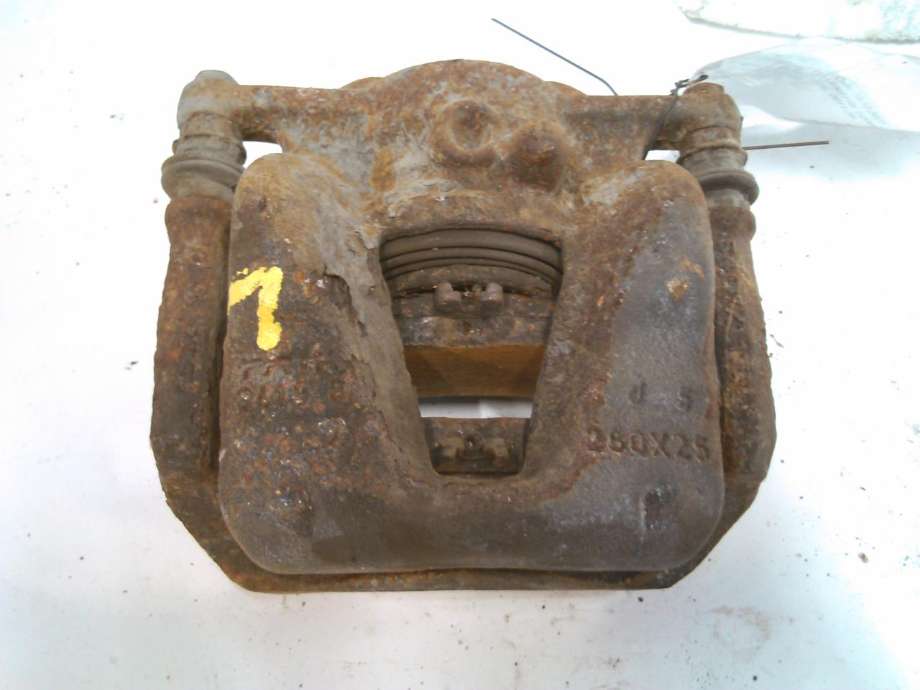 Bremsecaliper venstre foran til Mercedes B-Klasse, 2011-2018 (W246) (W246) 