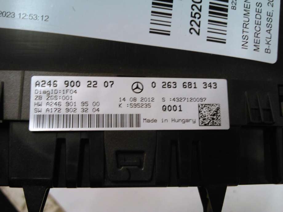 Instrumentpanel til Mercedes B-Klasse 2011-2018 (W246) (W246) (A2469002207|0263681343|)