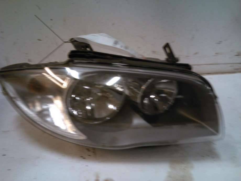 Frontlykt høyre halogen til BMW 1-Serie, 2004-2011 (E81/E82/E87/E88) (E81/E82/E87/E88) 