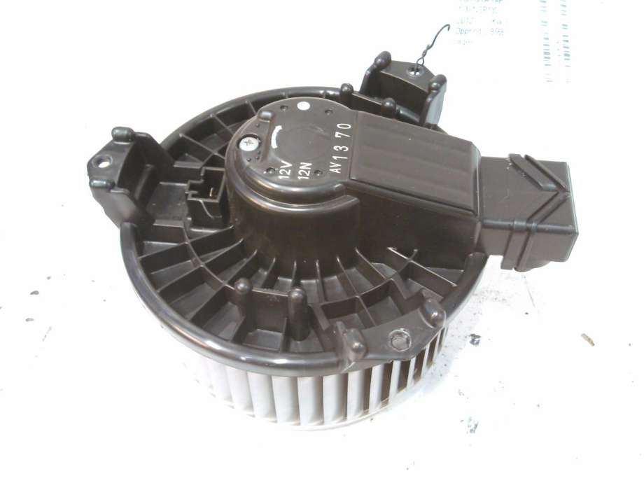 Varmeapparat motor til Toyota Yaris, 2012-2014 (Type III, Fase 1)  (DENSO|AV1370)