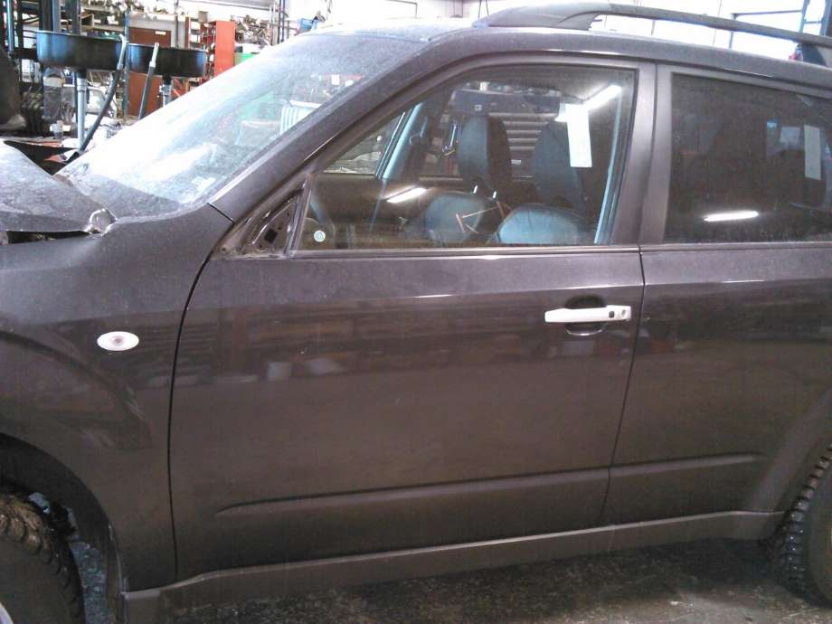 Dør venstre foran til Subaru Forester, 2008-2013 (Type III)  