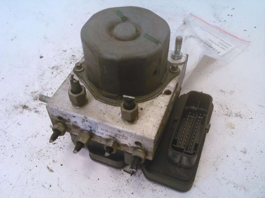 ABS sentral til Nissan Qashqai, 2014-2021 (Type II)  (0265261028)