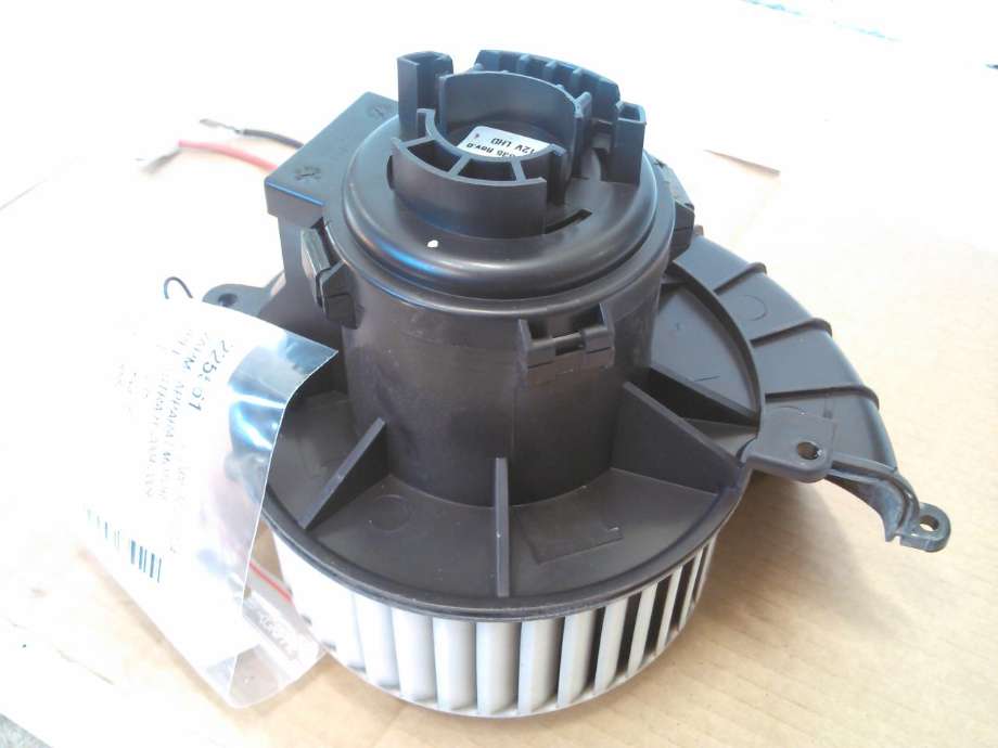 Varmeapparat motor til Opel Astra H 2004-2009  (0909121957|52421335|)
