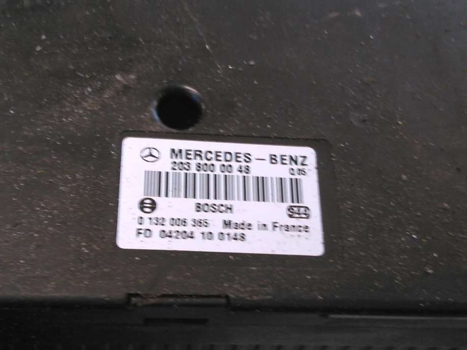 Vakuumpumpe til Mercedes E-Klasse 2002-2006 (Fase 1) (W211) (W211) (BOSCH|2038000048|0132006365|)