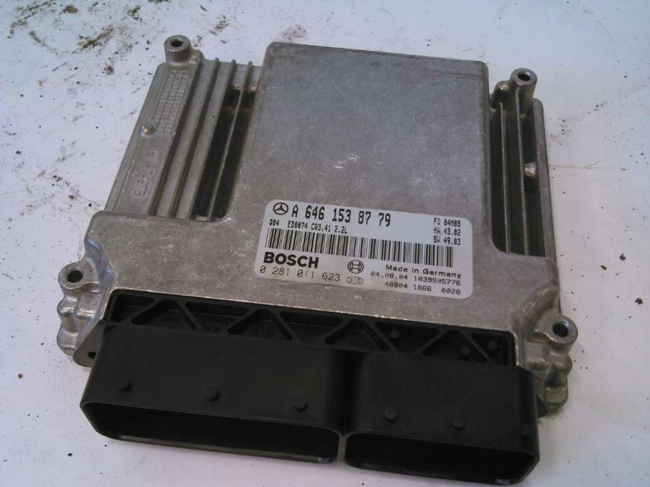 Styreenhet motor til Mercedes E-Klasse, 2002-2006 (Fase 1) (W211) (W211) (0281011623)