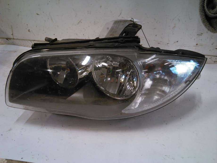 Frontlykt venstre halogen til BMW 1-Serie, 2004-2011 (E81/E82/E87/E88) (E81/E82/E87/E88) 