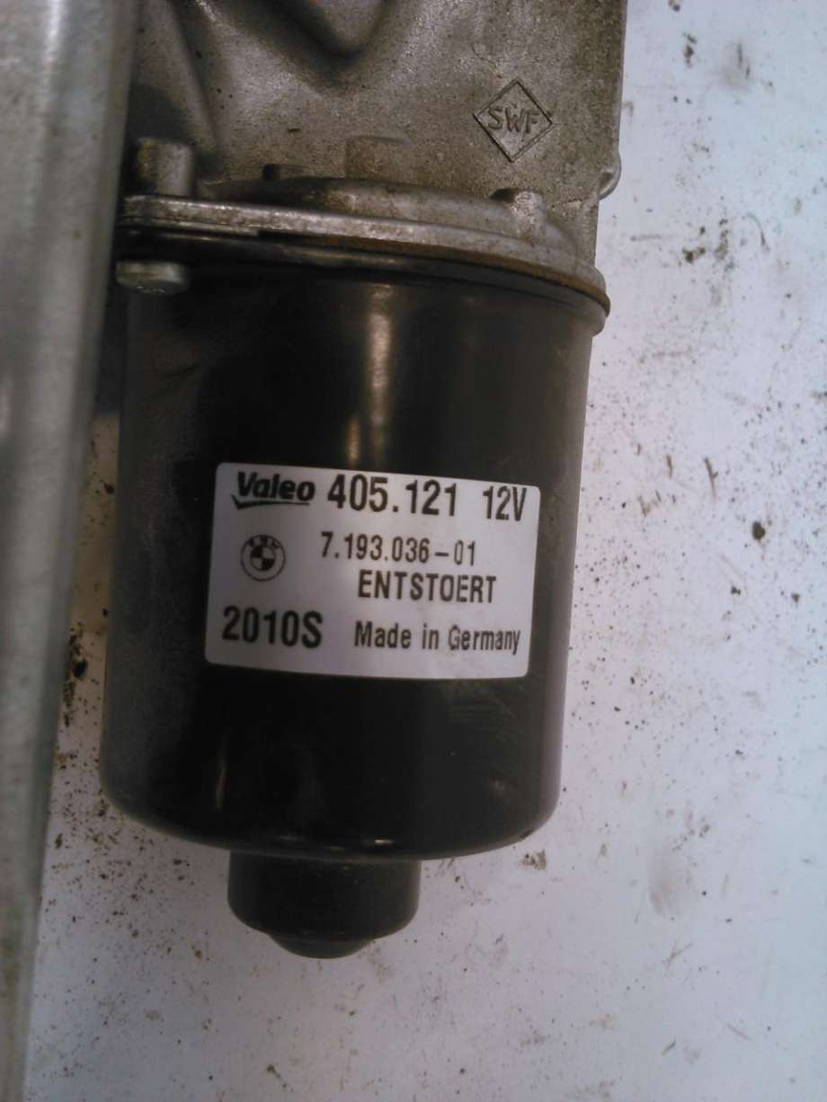 Viskermotor frontrute komplett m/overføring til BMW 1-Serie 2004-2011 (E81/E82/E87/E88) (E81/E82/E87/E88) (405.121|7193036-01|)